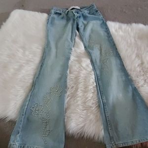 Trendy jeans